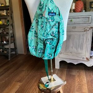 NWT KAVU BAG